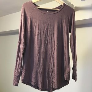 Long sleeve soft & sexy jegging tee